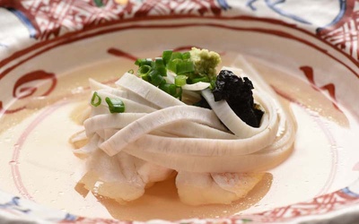 Thumbnail for Plumbing the Mystique of <em>Washoku</em> Traditional Japanese Cuisine