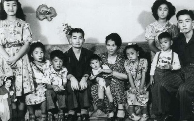 Thumbnail for Las ironías de la historia del internamiento japonés-canadiense: Parte 1: La vida de mi familia en Greenwood