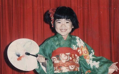 Thumbnail for 「Mabuyá」という幸運の震え:幼少時代の思い出として残るオバーの習慣
