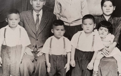 Thumbnail for 島袋：夫ロベルトの祖父母