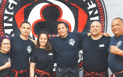 Thumbnail for Kingi&#39;s Kajukenbo: カリフォルニア州イングルウッドの多世代、多民族の家族の伝統。