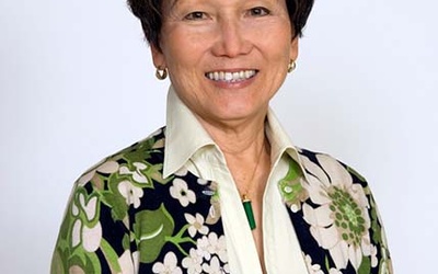 Thumbnail for Hanafuda Hawaii: Helen Nakano Brings Generations Together