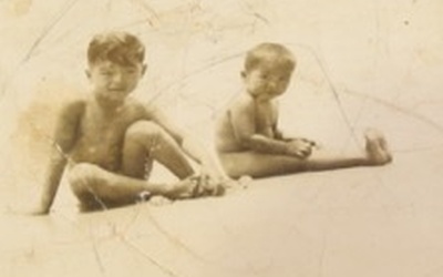 Thumbnail for Wartime <em>Wailuku</em> : a perspectiva de uma criança