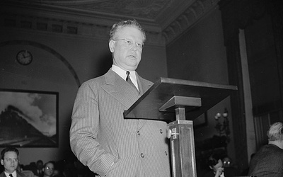 Thumbnail for “Nunca esqueceremos sua gentileza”: No 70º aniversário da morte do governador Carr, aqueles que se levantaram em defesa dos nipo-americanos – Parte 1