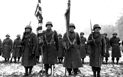 Thumbnail for Los soldados japoneses estadounidenses en la Segunda Guerra Mundial lucharon contra el Eje en el extranjero y contra los prejuicios raciales en casa