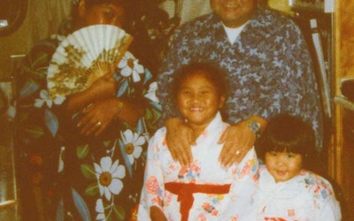 Thumbnail for Instantáneas de un álbum de fotos de una nikkei/filipina