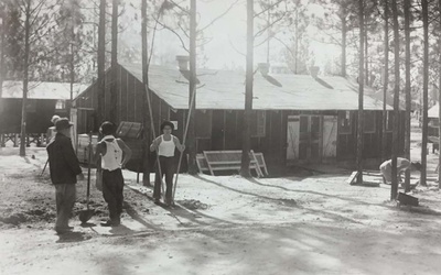 Thumbnail for ルイジアナ州のキャンプ・リビングストンと強制収容所：隠された歴史