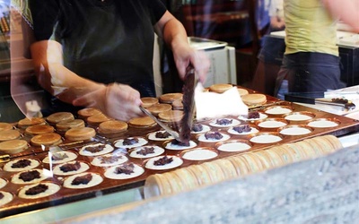 Thumbnail for Food Tours of Little Tokyo with Six Taste - An interview with Jeff Okita