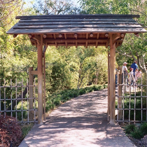 The Japanese Friendship Garden Of Phoenix Az Discover Nikkei