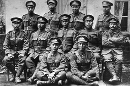 【中古】 黄色い兵士達 第一次大戦日系カナダ義勇兵の記録/恒文社/工藤美代子 黄色い兵士達 : 第一次大戦日系カナダ義勇兵の記録(工藤美代子